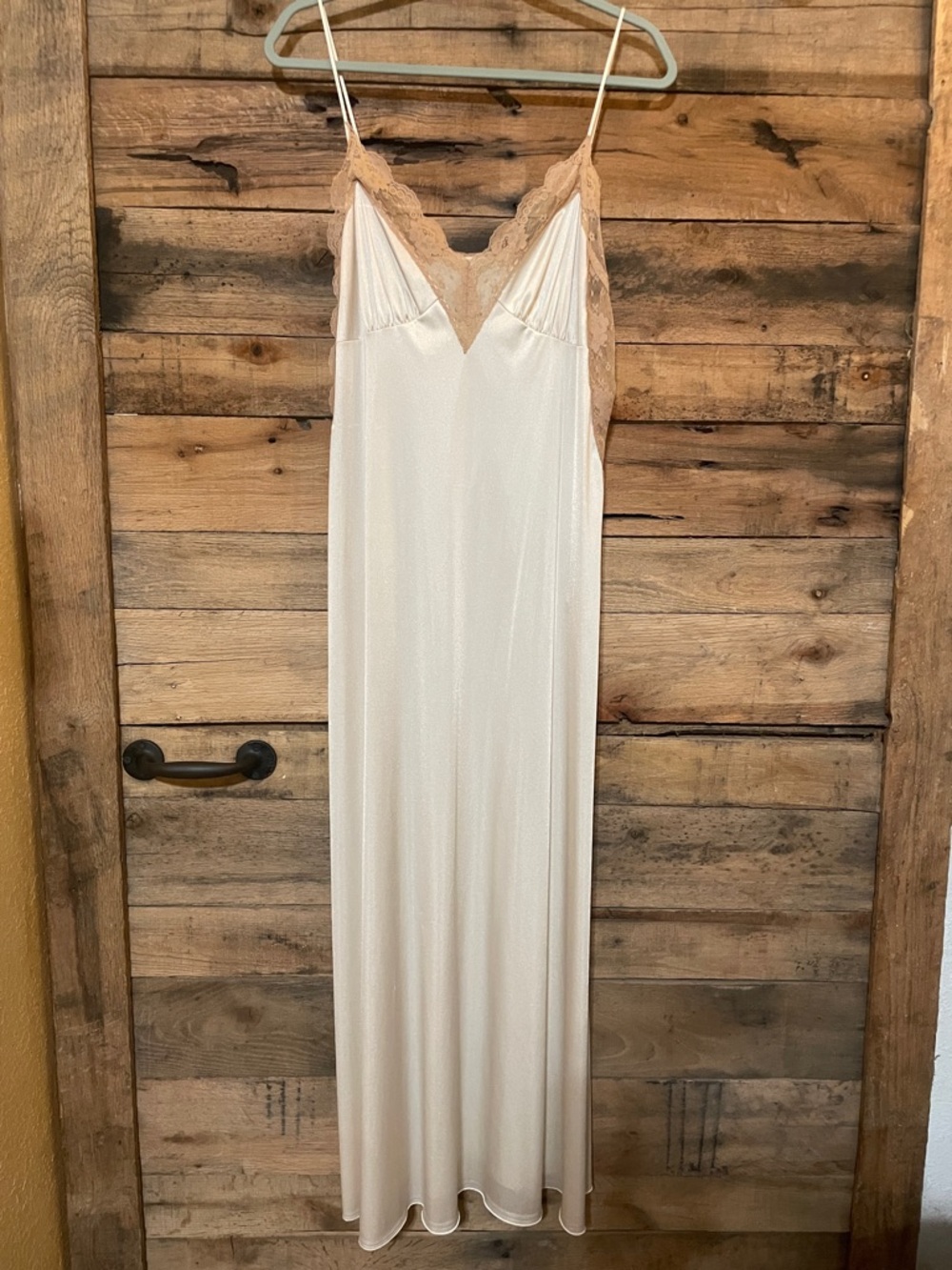 jcpenney Cream Nylon Slip with Beige Lace Trim